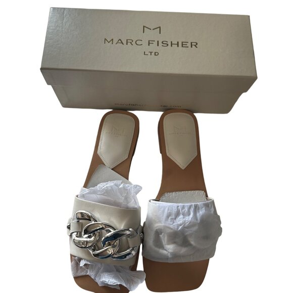 Marc Fisher Rosely NEW in box ivory leather with silvertone chain sz 7M sandals - Picture 1 of 7